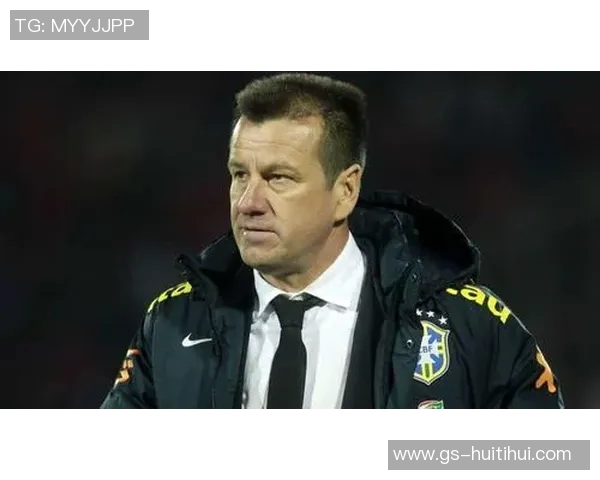 邓加：巴西球员和欧洲球员的差异——他们总是渴望上场踢球